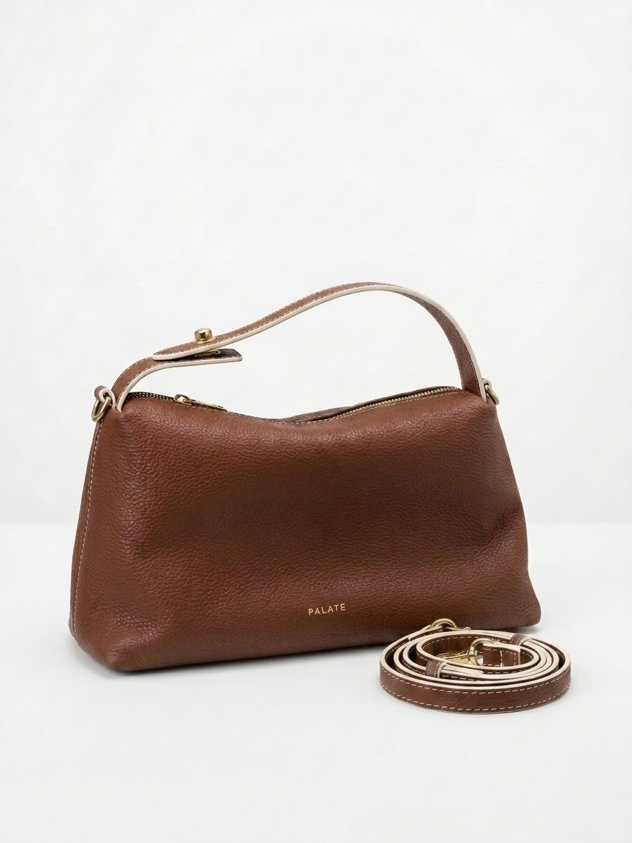 Essence Slouchy Carryall bag