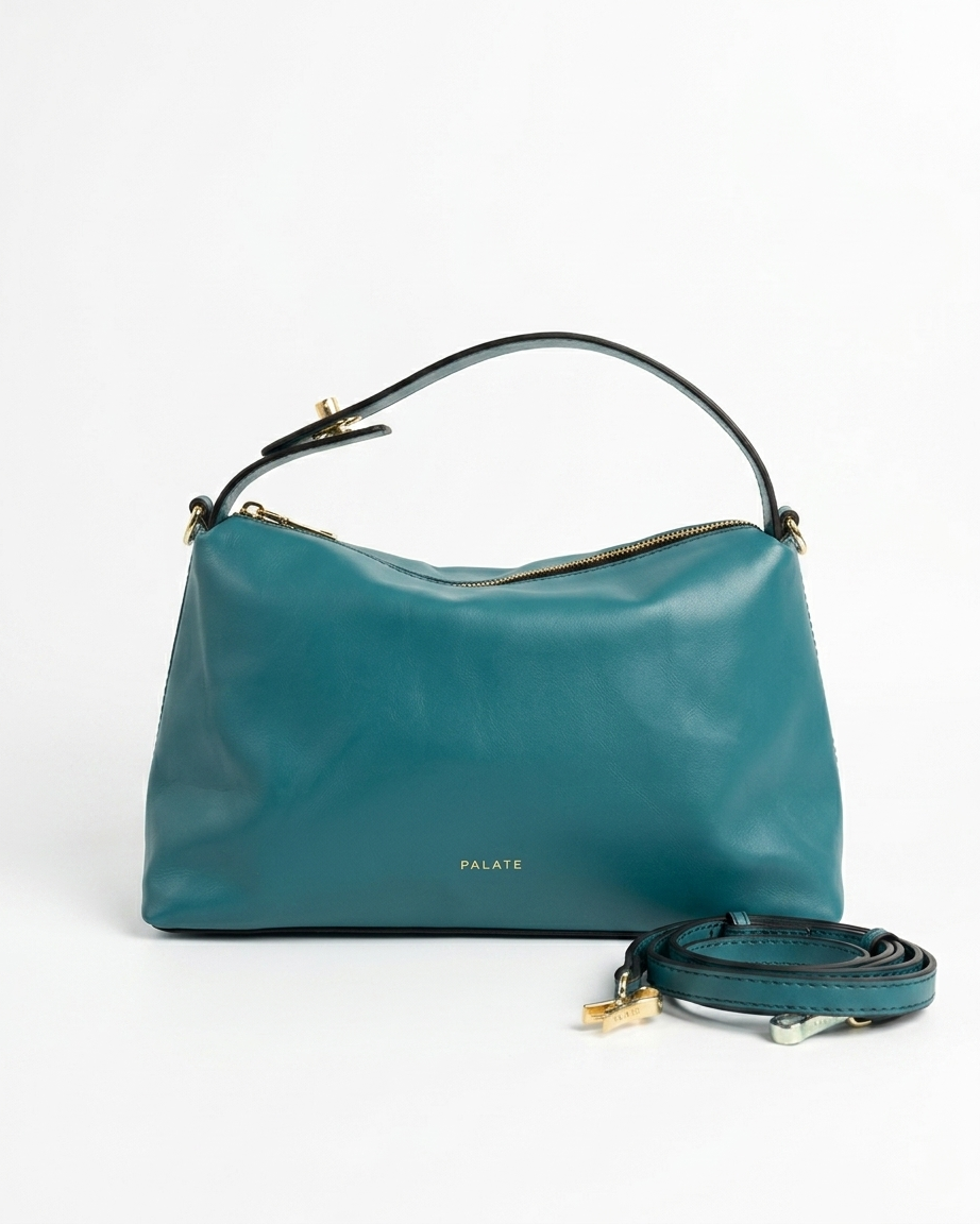 Essence Slouchy Carryall bag