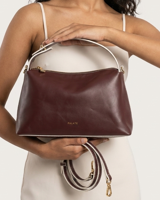 Essence Slouchy Carryall bag