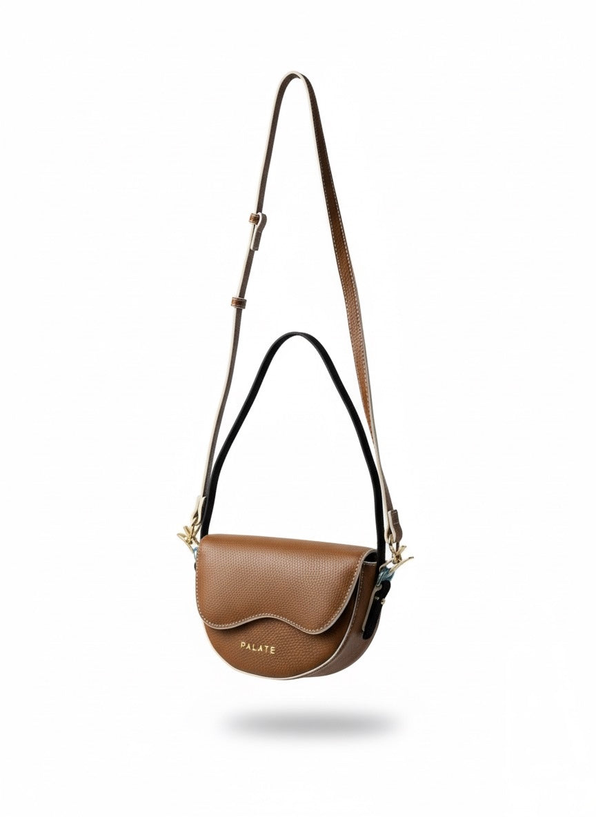 Halfmoon cross bag