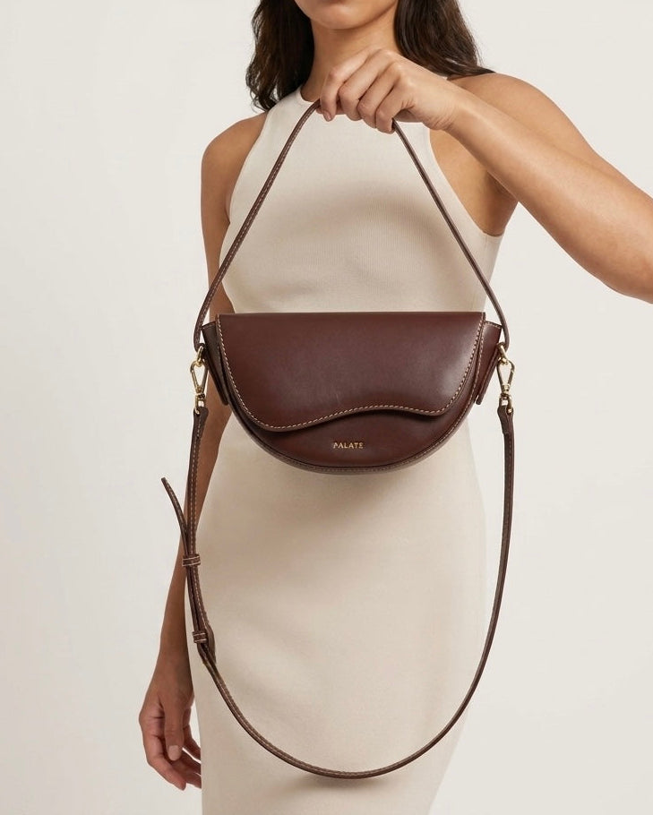 Halfmoon crossbody bag -Small