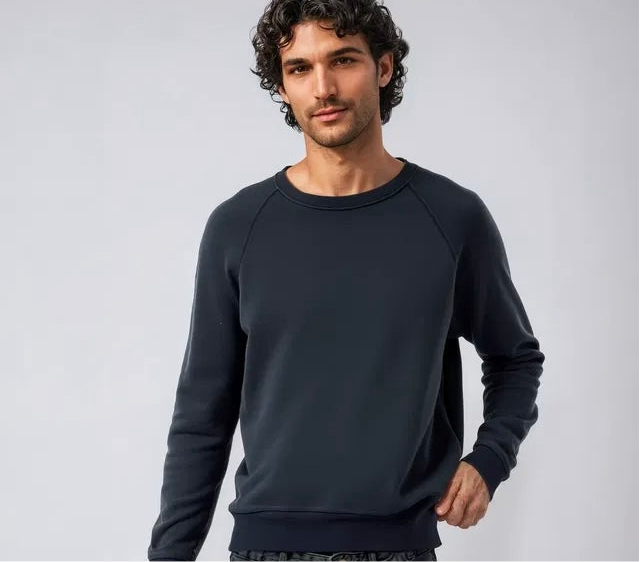 CLASSIC SWEATER-BLACK