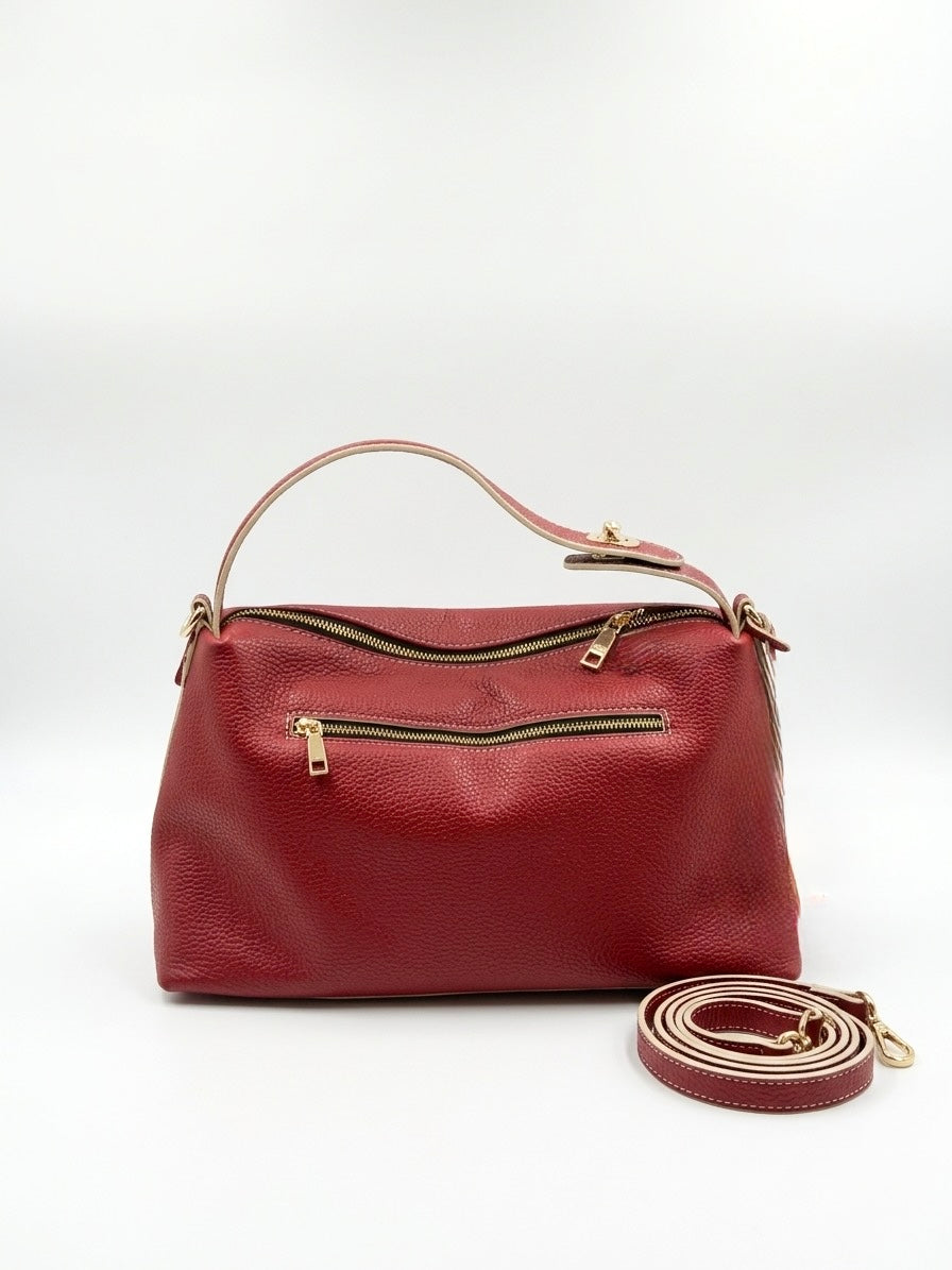 Essence Slouchy Carryall bag