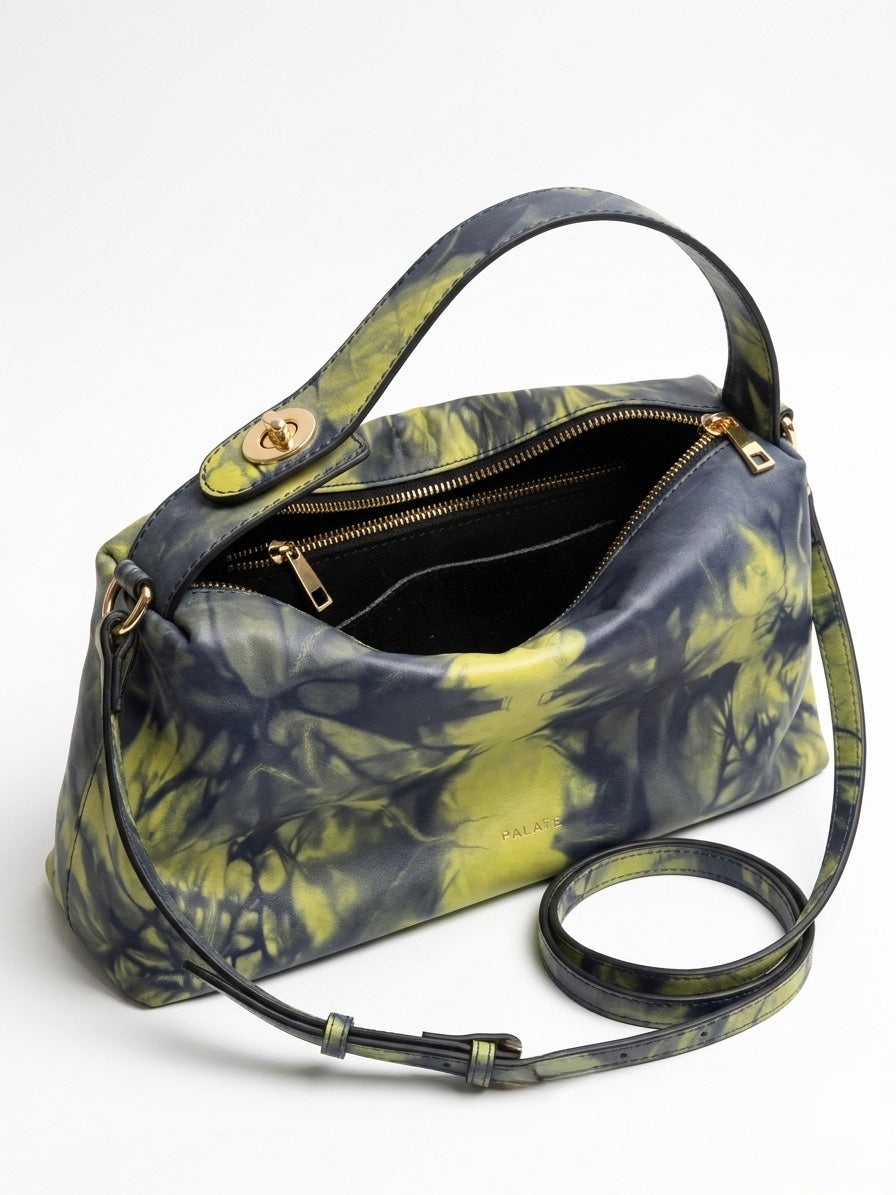 Essence Slouch Carryall bag