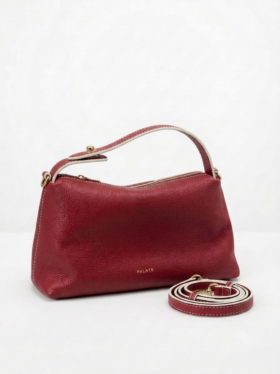 Essence Slouchy Carryall bag