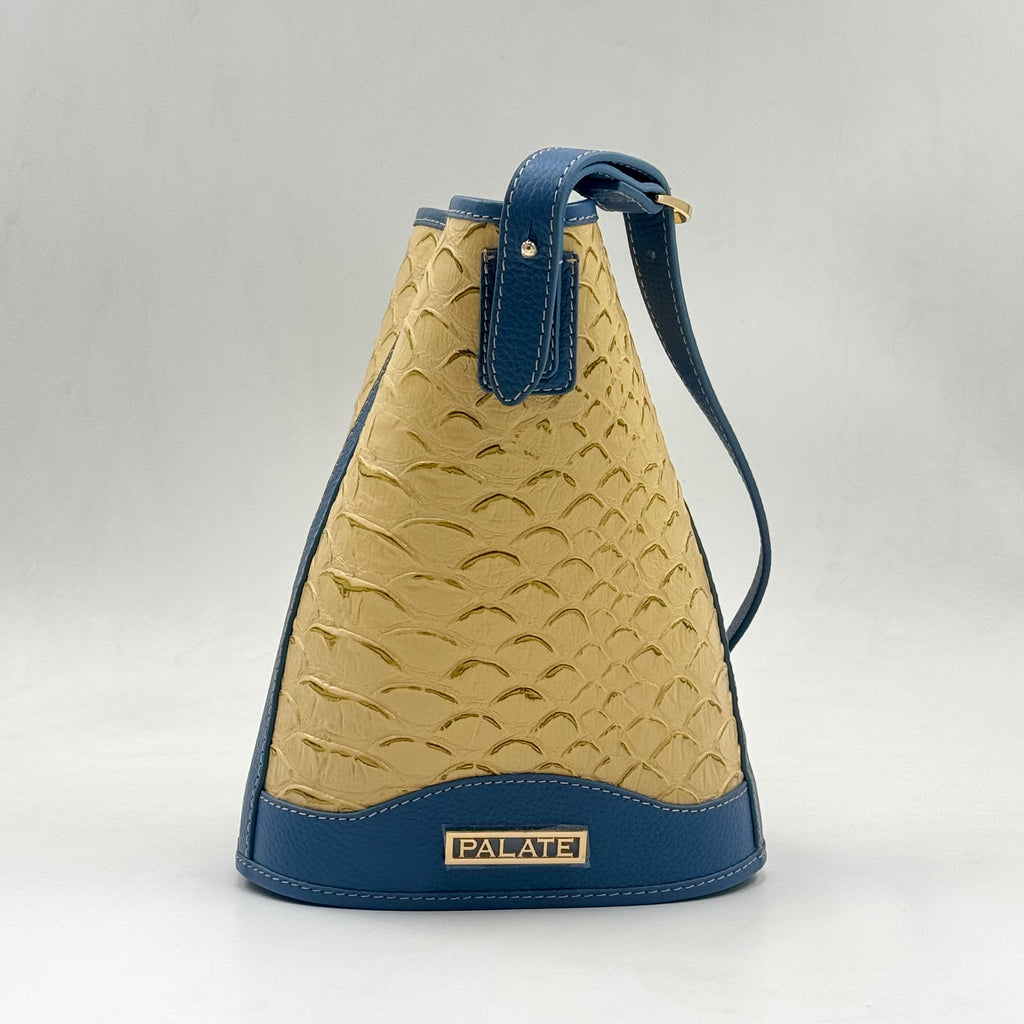 Savor Bucket bag
