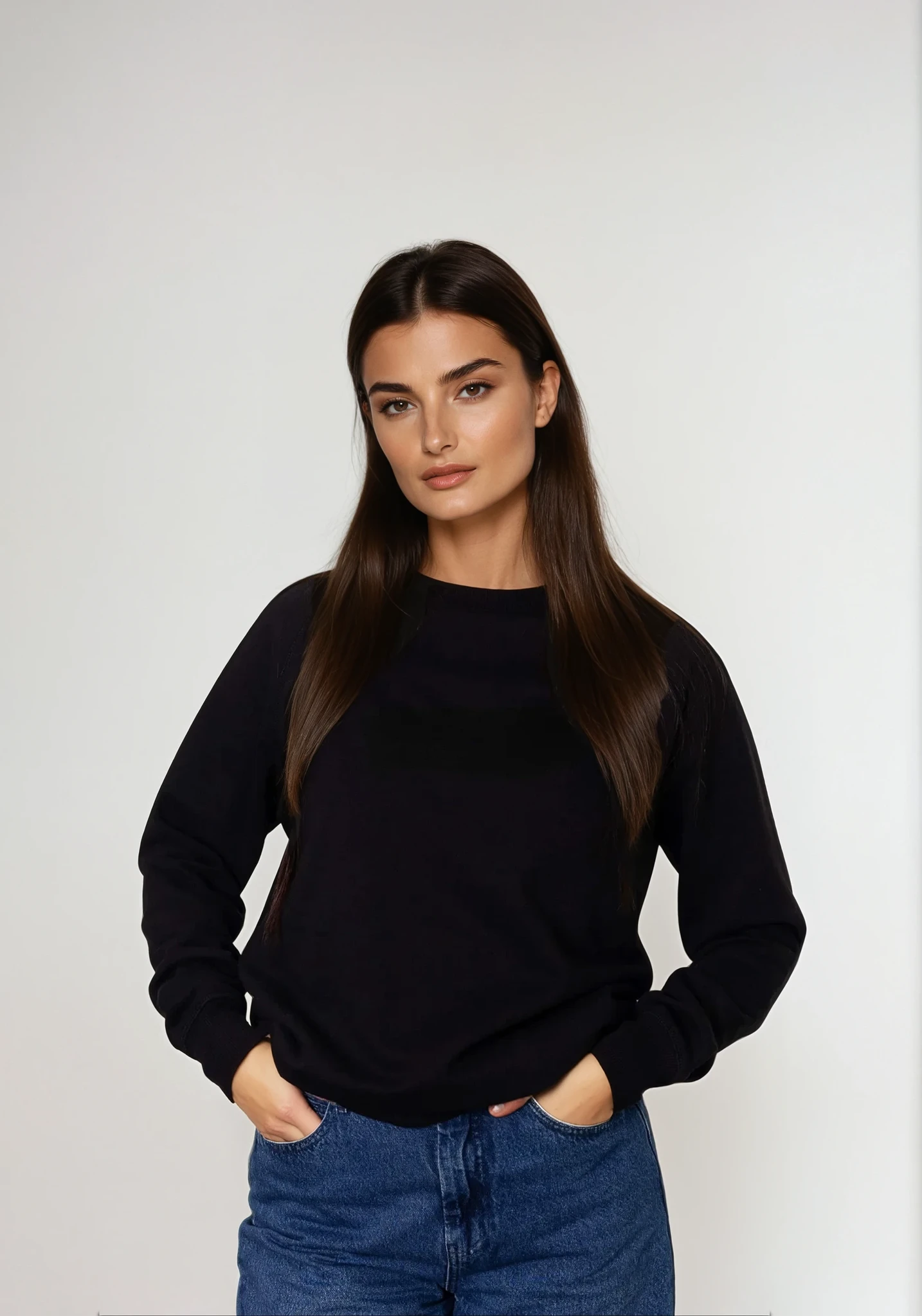 CLASSIC SWEATER-BLACK