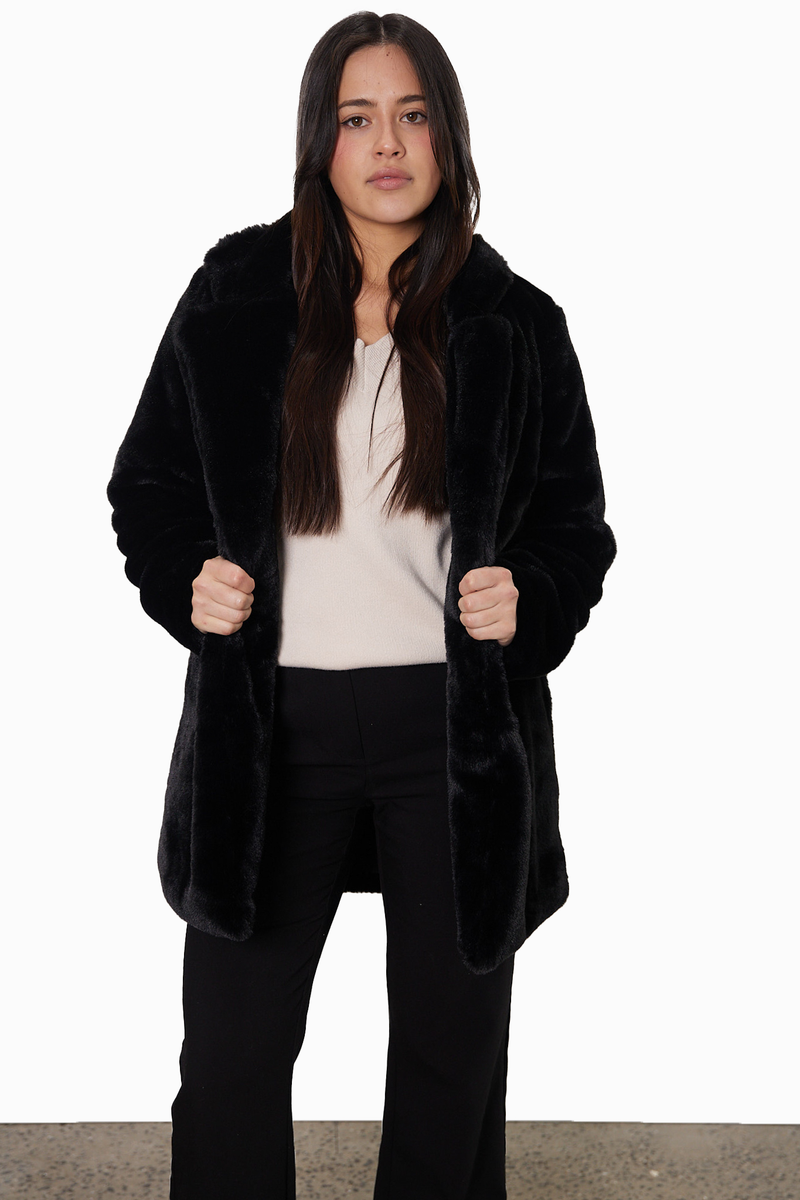 FAUX FUR COAT - BLACK