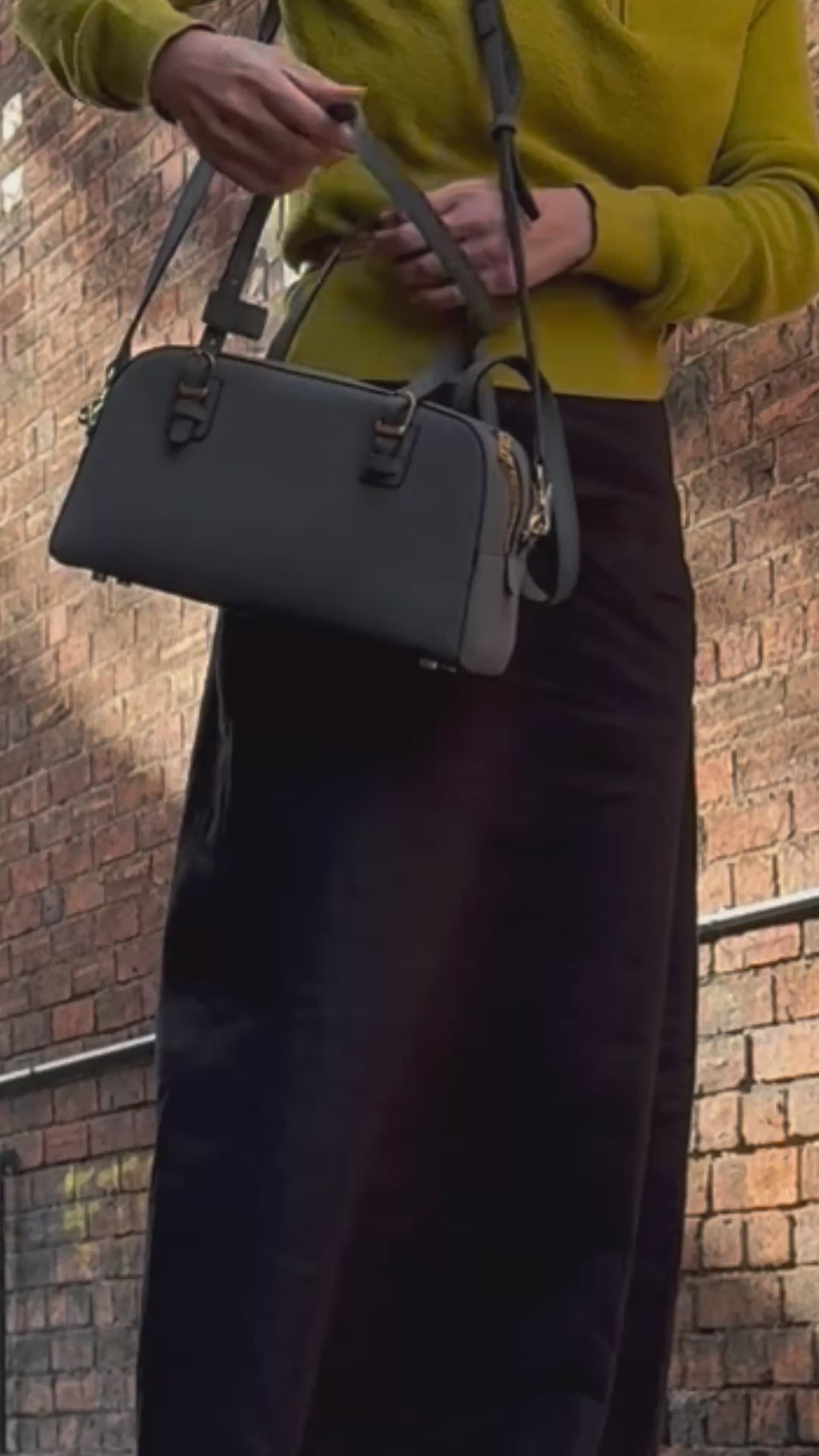 Crave long duffle bag crossbody